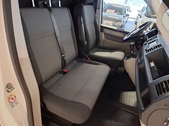 Volkswagen Transporter 14 of 15