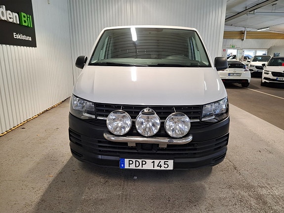 Volkswagen Transporter 2 of 15