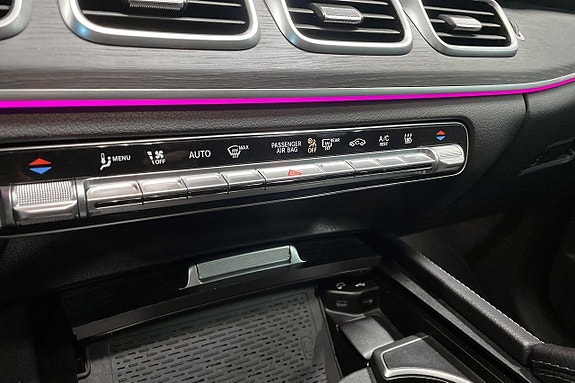 Mercedes-Benz GLE350 de 14 of 23