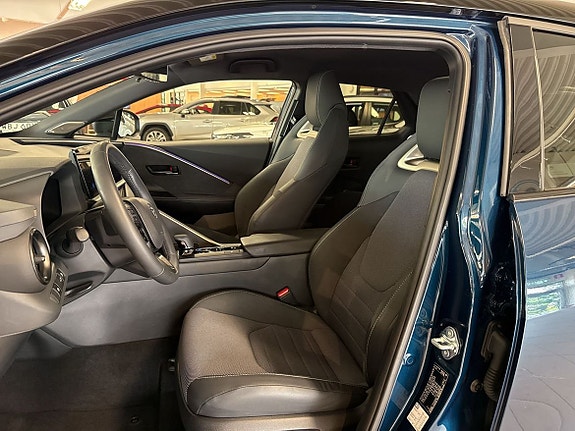 Toyota C-HR 20 of 22