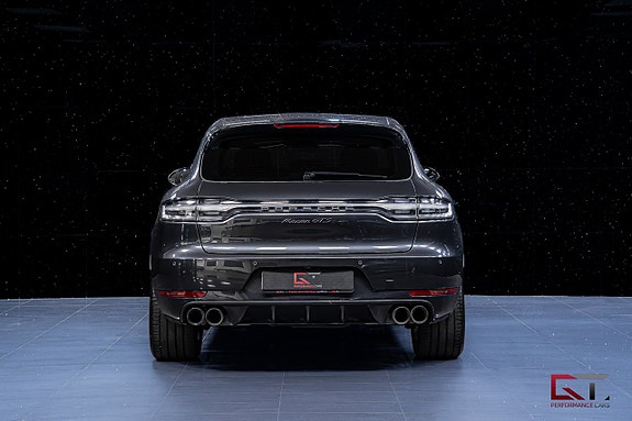 Porsche Macan GTS 6 of 18