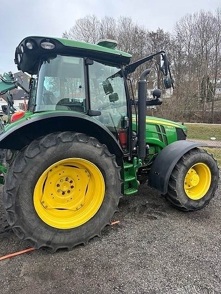 John Deere 5125R C8 TRAKTOR FR.LYFT 3 of 5