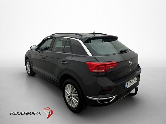 Volkswagen T-Roc 8 of 28