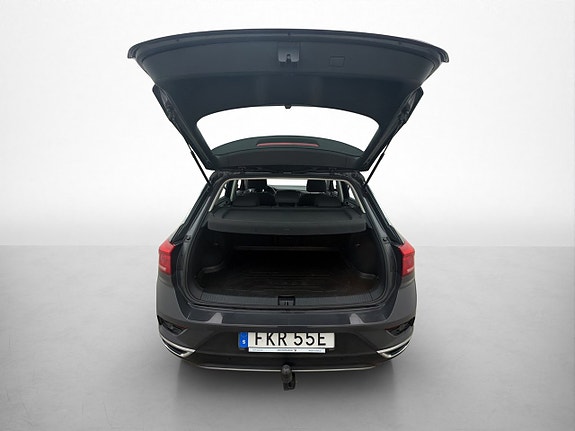 Volkswagen T-Roc 22 of 28