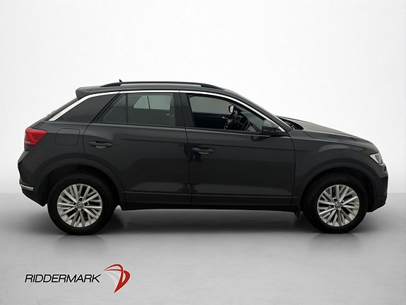 Volkswagen T-Roc 4 of 28