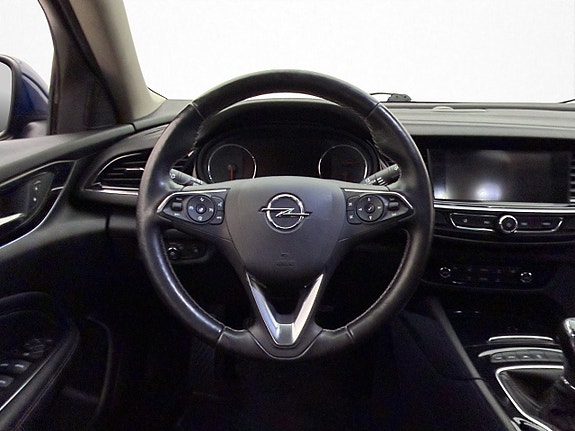 Opel Insignia 13 of 29