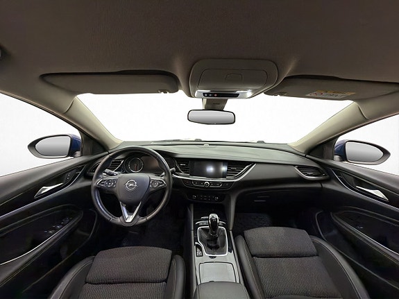 Opel Insignia 12 of 29
