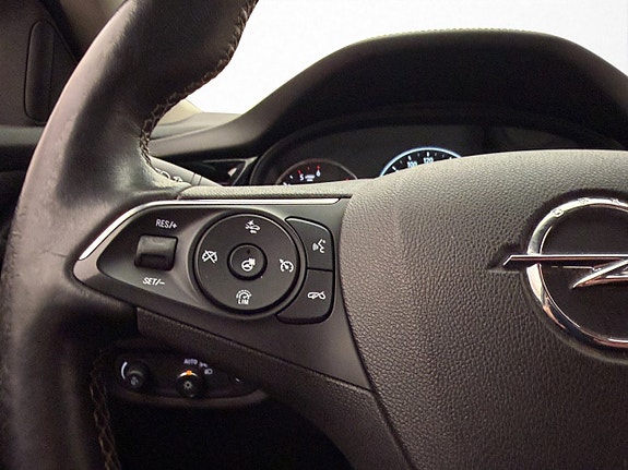 Opel Insignia 15 of 29