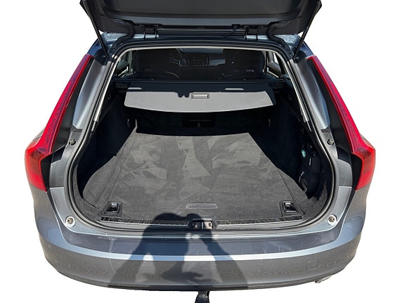 Volvo V90 8 of 15