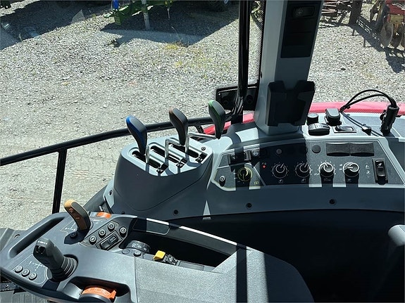 Valtra G105 HI-TECH TRAKTOR 5 of 5
