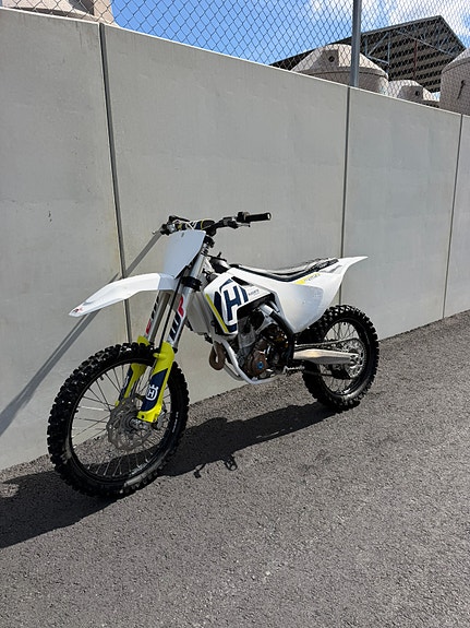Husqvarna Fc 250 2 of 7