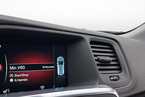 Volvo V60 Cross Country 17 of 24