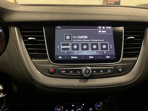 Opel Grandland X 18 of 21