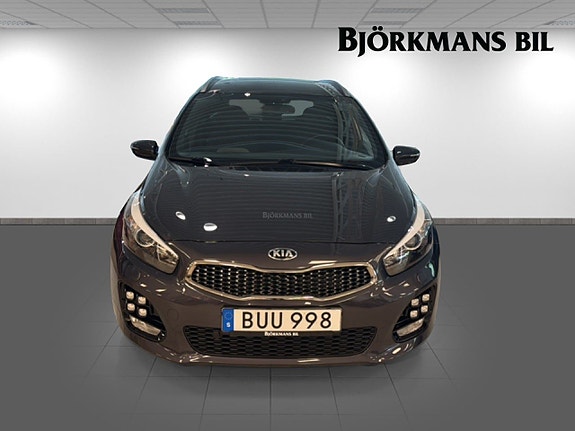 Kia Ceed 2 of 18