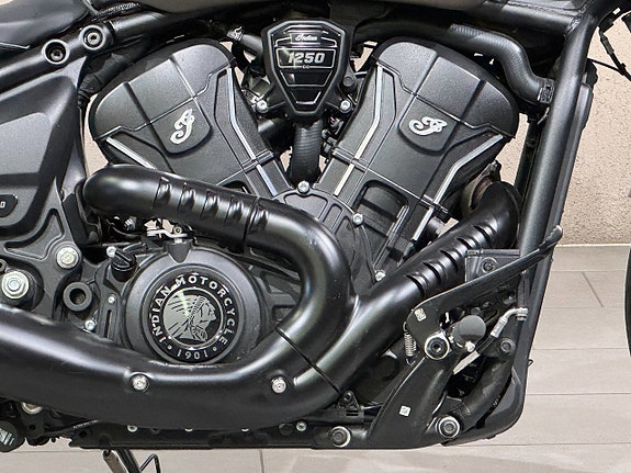 Indian SCOUT ROGUE 1250 3 of 7