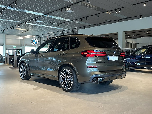 BMW X5 6 of 23