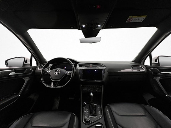 Volkswagen Tiguan Allspace 16 of 30