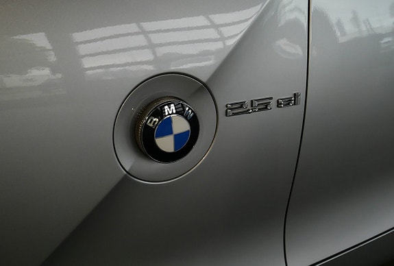 BMW Z4 16 of 19