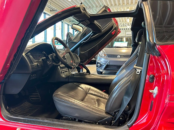 Toyota MR2 13 of 18