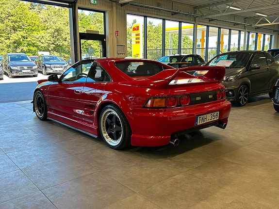 Toyota MR2 6 of 18