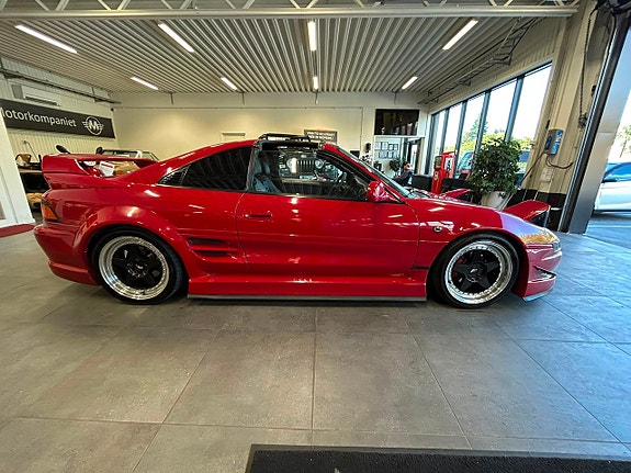 Toyota MR2 9 of 18