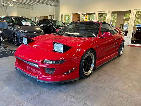 Toyota MR2 4 of 18