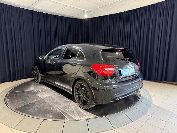 Mercedes-Benz A180 4 of 15