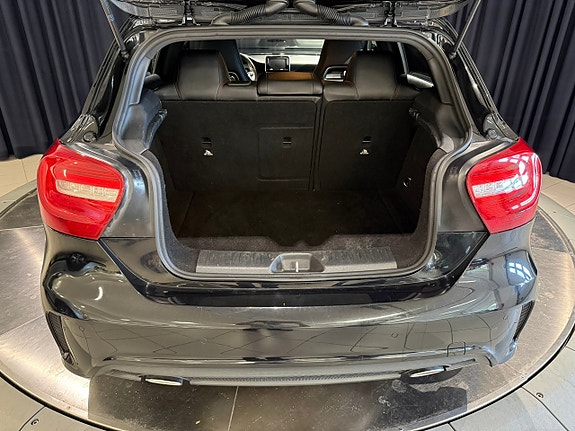 Mercedes-Benz A180 9 of 15