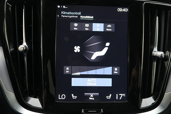 Volvo V60 Cross Country 16 of 24
