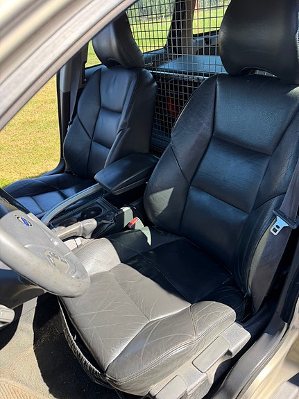 Volvo XC70 13 of 20