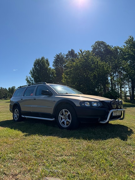 Volvo XC70 5 of 20