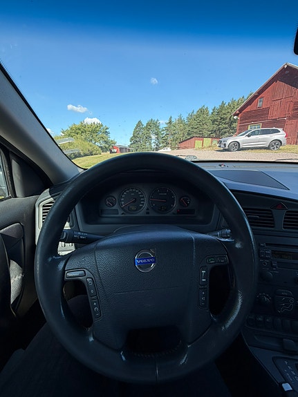 Volvo XC70 14 of 20