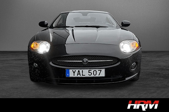 Jaguar XK 4 of 21