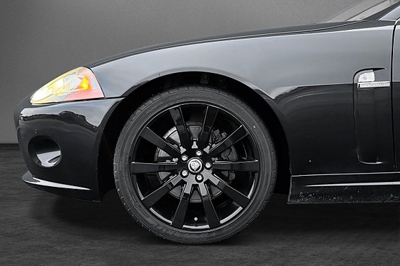 Jaguar XK 6 of 21