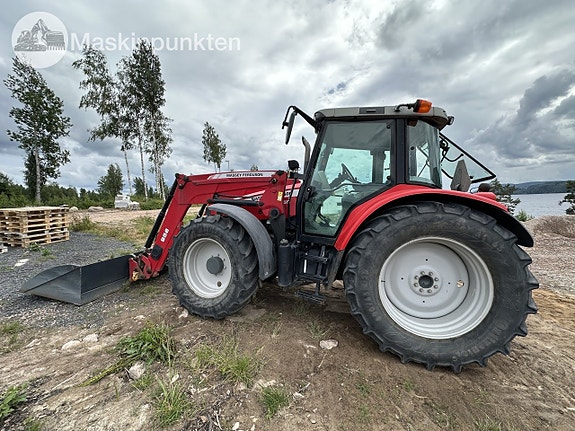 Massey Ferguson 6455 med lastare 9 of 27