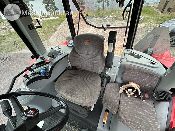 Massey Ferguson 6455 med lastare 12 of 27