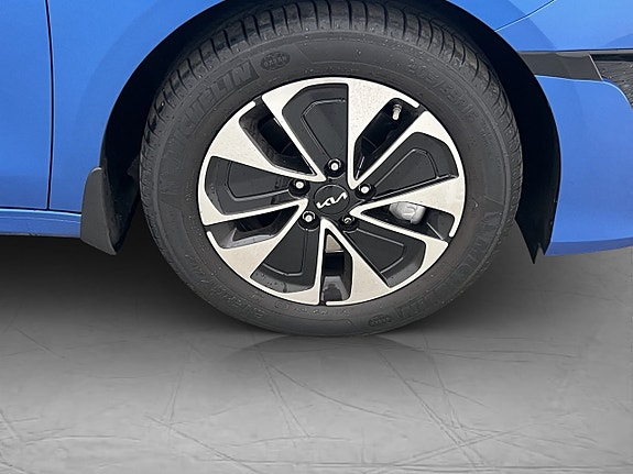 Kia Ceed 29 of 29