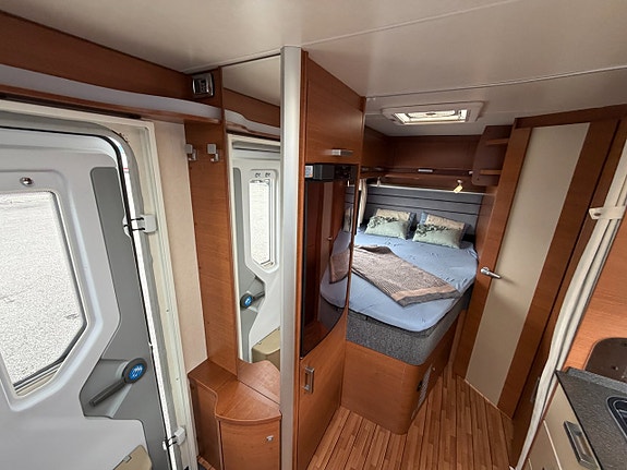Knaus Sun Ti 650 MF - Franskbädd - Dragkrok 1600kg - Kamkedja - B-kort - 11 of 17