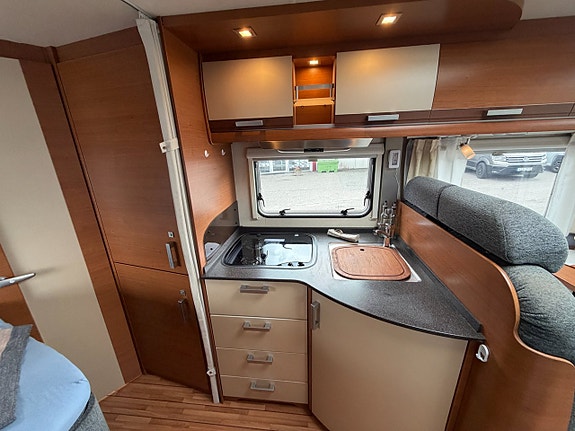 Knaus Sun Ti 650 MF - Franskbädd - Dragkrok 1600kg - Kamkedja - B-kort - 12 of 17