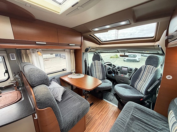 Knaus Sun Ti 650 MF - Franskbädd - Dragkrok 1600kg - Kamkedja - B-kort - 7 of 17