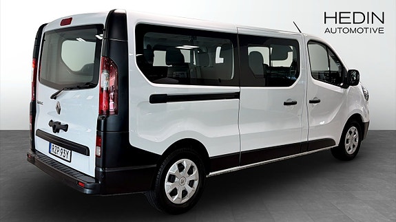 Renault Trafic 2 of 9