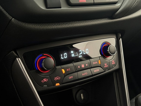 Suzuki S-Cross 21 of 30
