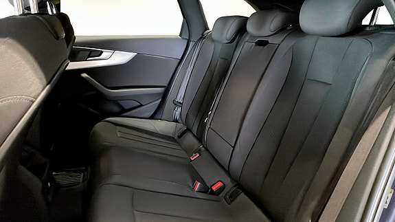 Audi A4 10 of 13