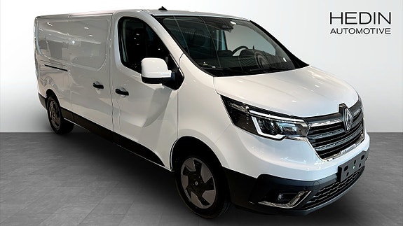 Renault Trafic 2 of 10