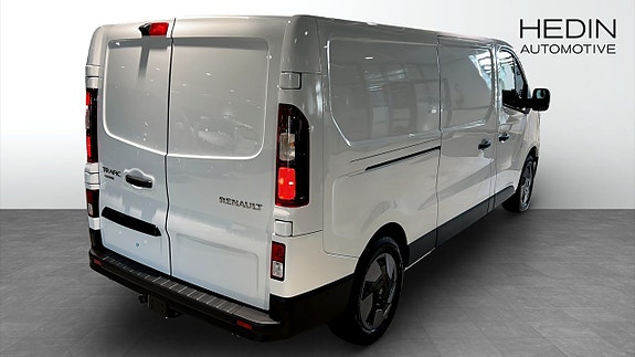 Renault Trafic 3 of 10