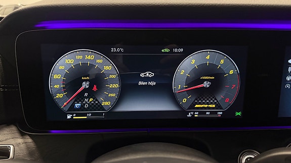 Mercedes-Benz E43 29 of 30