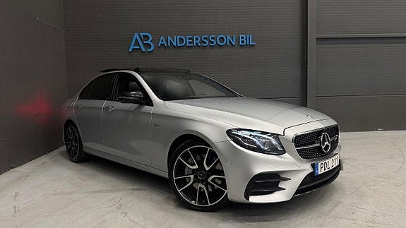 Mercedes-Benz E43 2 of 30