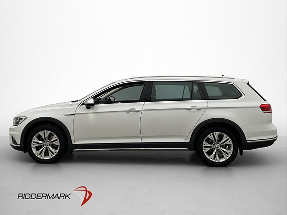Volkswagen Passat Alltrack 5 of 30