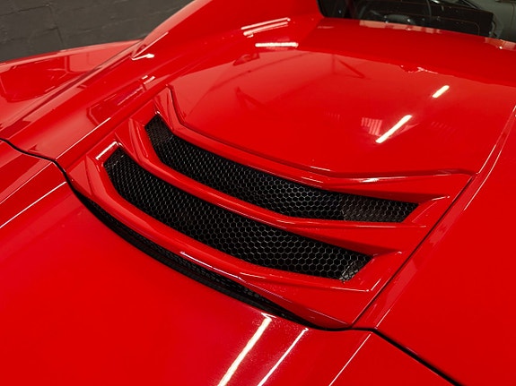 Chevrolet Corvette 21 of 30