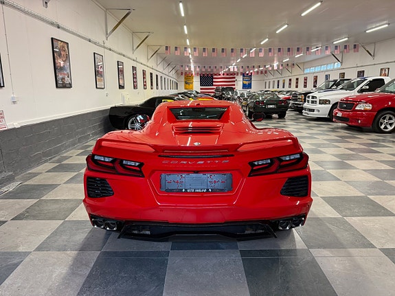 Chevrolet Corvette 10 of 30